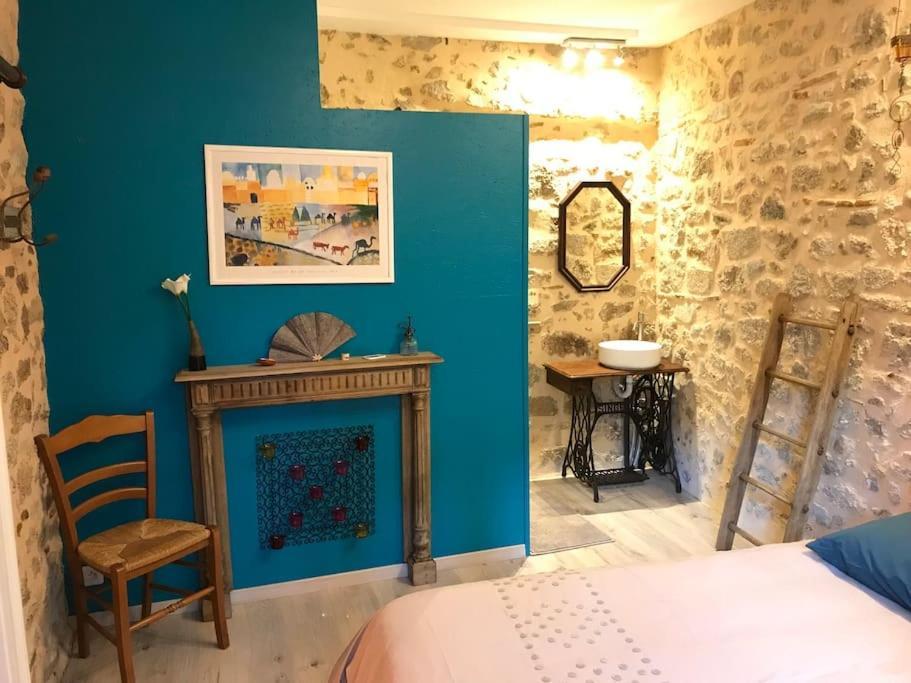 Du Haut Des Remparts Brigueuil 外观 照片